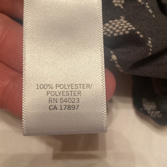 Banana Republic petite large adorable tie top tank fancy lacy look silky touch - Picture 7 of 8